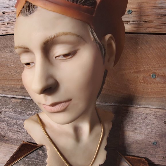 Flambro  USA 4 Seasons Fall Elf Bust Sculpture by Michael Talbot - Picture 2 of 8